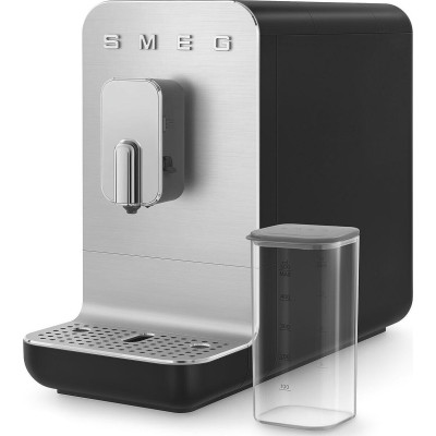 Кавомашина автоматична  SMEG BCC13BLMEU