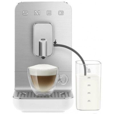 Кавомашина автоматична Smeg BCC13WHMEU