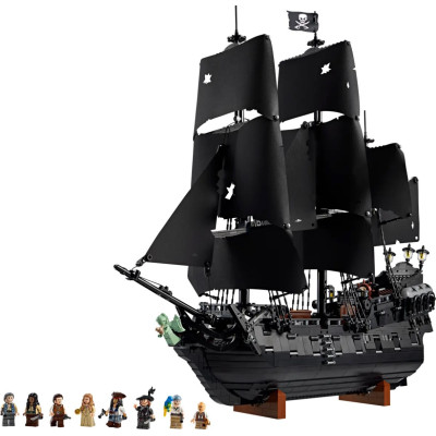 Блоковий конструктор LEGO Icons Піратський корабель капітана Джека Горобця (10365)