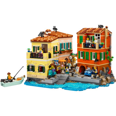 Блоковий конструктор LEGO Ideas Італійська Рів'єра (21359)