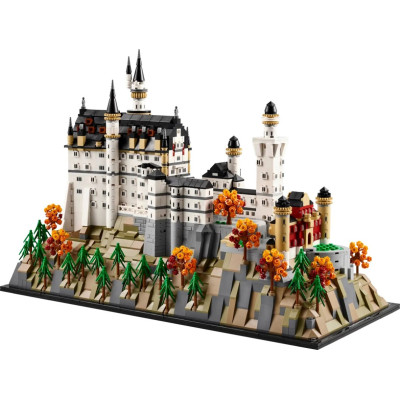 Блоковий конструктор LEGO Architecture Замок Нойшванштайн (21063)