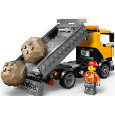 Блоковий конструктор LEGO City Вантажівка  з краном та самоскидом