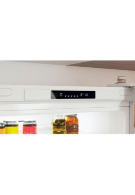 Холодильник Indesit INFC8 TI21W 0, White, двокамерний, нижня мор. камера, No Frost, загальний об'єм 335L, корисний об'єм 231L/104L, A+, 191x60x68 см