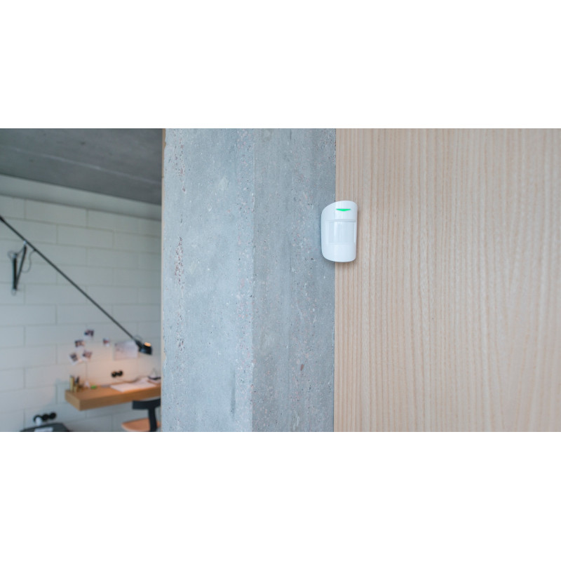 Бездротовий датчик руху Ajax MotionProtect, White, до 12 м, 1xCR123A, 110x65x50 мм, 86 г