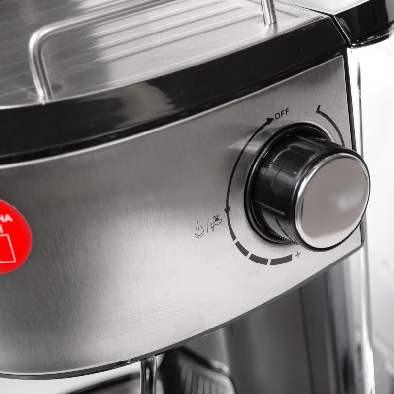 Кавоварка Holmer HCM-105 Silver, 850W, ріжкова, еспресо ріжкова, керування механічне, мелена кава, тиск 15 бар, об'єм 1.2 л