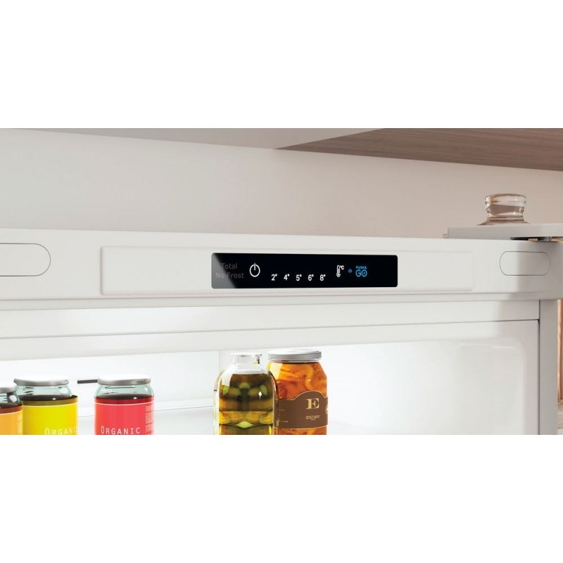 Холодильник Indesit INFC8 TI21W 0, White, двокамерний, нижня мор. камера, No Frost, загальний об'єм 335L, корисний об'єм 231L/104L, A+, 191x60x68 см