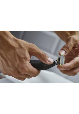 Бритва-Тример-Стайлер Philips QP6541/15 OneBlade (2в1) Black, сухе/вологі гоління, гребінь для підрівнювання, 14 установок, живлення акумулятор, індикатор зарядки