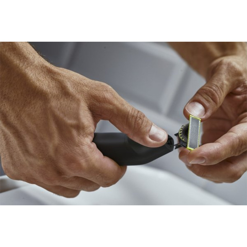 Бритва-Тример-Стайлер Philips QP6541/15 OneBlade (2в1) Black, сухе/вологі гоління, гребінь для підрівнювання, 14 установок, живлення акумулятор, індикатор зарядки