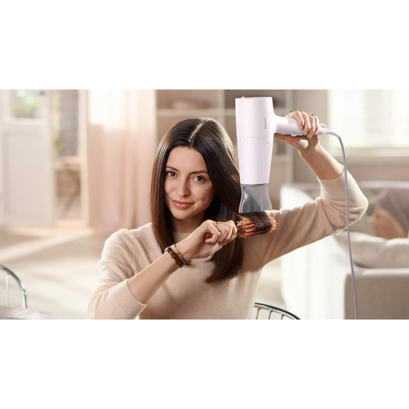 Фен Philips BHD500/00, White, 2100W, 2 швидкості, 3 температурні режими, подача холодного повітря, насадка-концентратор 14 мм, іонізація