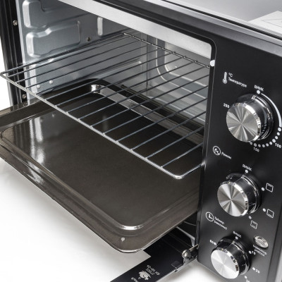 Електродуховка Holmer HEO-242C, Black, 1700w, 42л, конвекція, в комплекті деко з антипригарним покриттям та решітка гриль, індикатор роботи, таймер, 100°С-250°С, фіксація відкритого положення дверцят