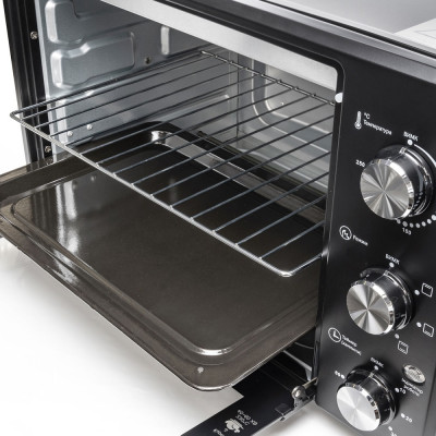 Електродуховка Holmer HEO-242B, Black, 1700W, 42л, механічне керування, в комплекті деко з антипригарним покриттям, решітка гриль та ручка, індикатор роботи, таймер, 70°С-250°С