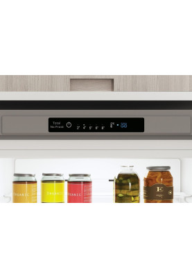 Холодильник Indesit INFC9 TI22X, Inox, двокамерний, ниж. мор. камера, No Frost, інвертор, загальний об'єм 367L, корисний об'єм 263L/104L, електронне керування, LED індикація, зона свіжості, A++, 202.7x59.6x67.8см