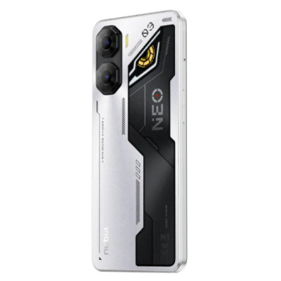 Смартфон ZTE Nubia Neo3 5G 8/256Gb Silver UA UCRF