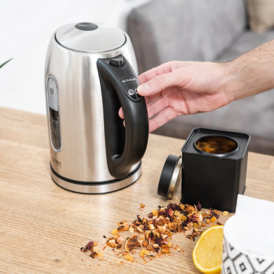 Електрочайник First FA-5411-0 UA