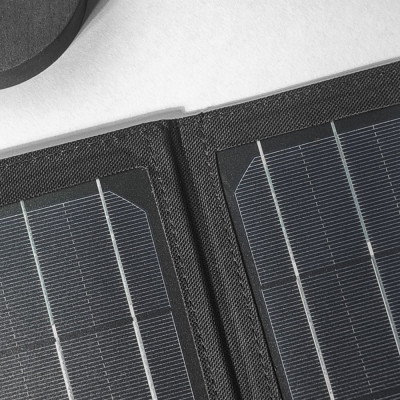 Портативна Сонячна Зарядна Станція Choetech 22W black