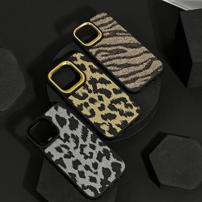 Чохол Kajsa Glamorus Collection iPhone 15 bronze Чохол Kajsa Glamorus Collection iPhone 15 bronze