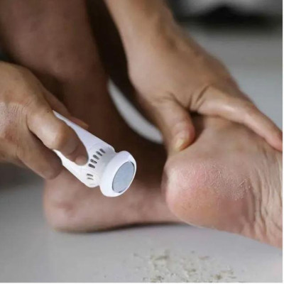 Пемза електрична FOOT GRINDER 928-3 для ніг та п'ят з насадками Пемза електрична FOOT GRINDER 928-3 для ніг та п'ят з насадками