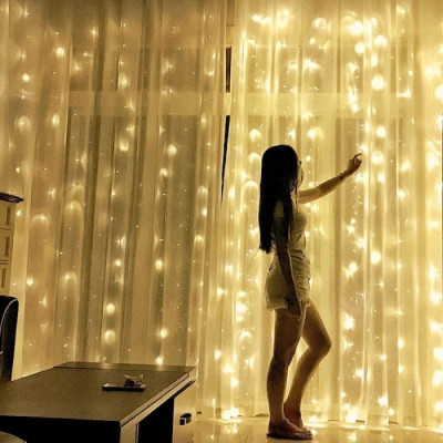 Святкова гірлянда завіса "Штора" на вікно 200LED 3х2м Мультикольоровий колір діодів теплий USB Святкова гірлянда завіса "Штора" на вікно 200LED 3х2м Мультикольоровий колір діодів теплий USB