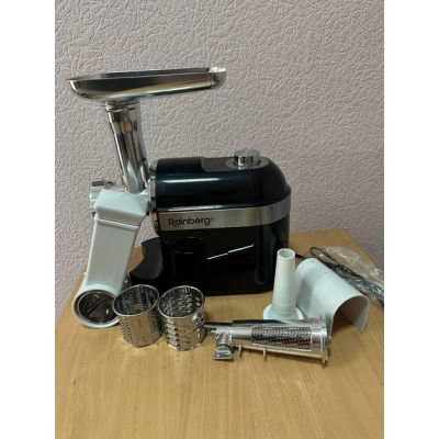 чорна М'ясорубка Rainberg RB-2270 3800Вт з реверсом та насадками для шатківниці та ковбас