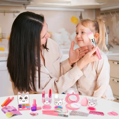 Набір дитячої косметики HEANING FlyBeauty 28 in 1 Washable Cosmetic Набір дитячої косметики HEANING FlyBeauty 28 in 1 Washable Cosmetic