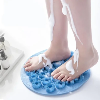 Кругла силіконова щітка - мочалка на присосках на стіну у ванну/душ Massage foot rad масажний протиковзкий килимок для ніг
