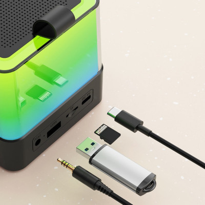 Портативна Bluetooth колонка K18 з LED підсвічуванням 2 мікрофони чорний Портативна Bluetooth колонка K18 з LED підсвічуванням 2 мікрофони чорний