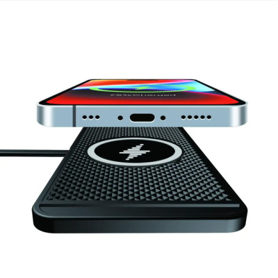 Силіконовий килимок в авто зі швидкою бездротовою зарядкою Car Wireless Pad C1 15W