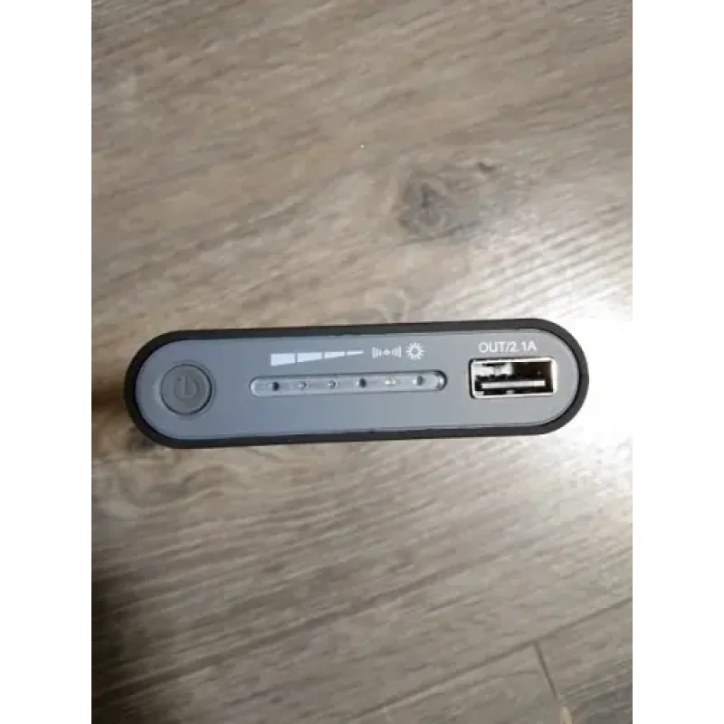 Зовнішній акумулятор Power Bank 30000mAh з бездротовою зарядкою
