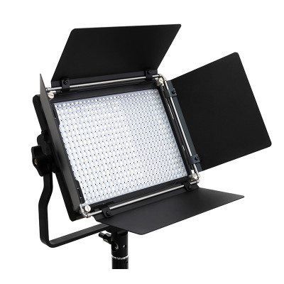 Постійне світло PowerPlant LED-540ASRC