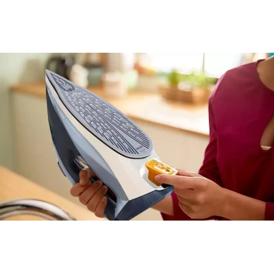Праска Philips DST7020/20