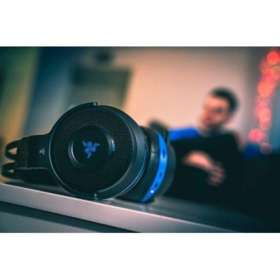 Навушники з мікрофоном Razer Thresher PS4 (RZ04-02580100-R3G1)