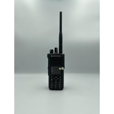 Професійна портативна рація Motorola DP 4800e VHF