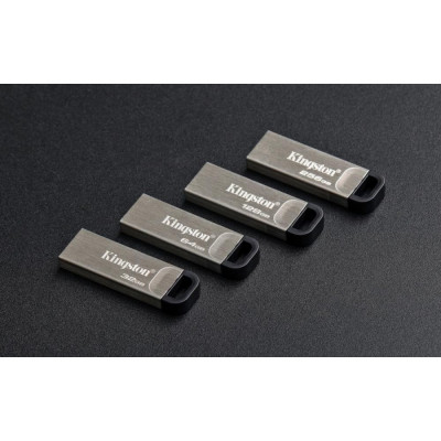 Флешка Kingston 128 GB DataTraveler Kyson (DTKN/128GB) Флешка Kingston 128 GB DataTraveler Kyson (DTKN/128GB)
