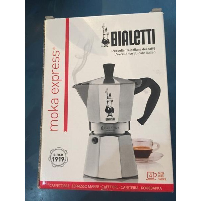 Гейзерна кавоварка Bialetti Moka Express 990001164