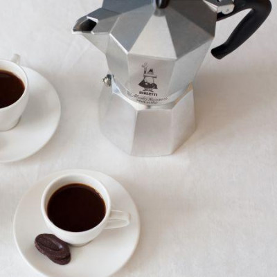 Кавоварка гейзерна Bialetti Moka Express 1TZ 0006857