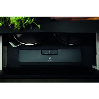 Вакуумний пакувальник Electrolux E4VS1-4AG