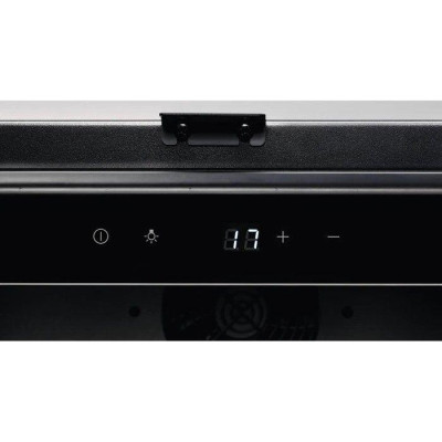 Винна шафа AEG AWUS052B5B