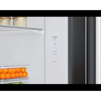 Холодильник із морозильною камерою Samsung RS68CG885DB1