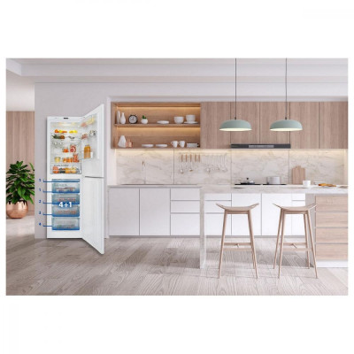 Холодильник із морозильною камерою Snaige RF35SM-S0002E