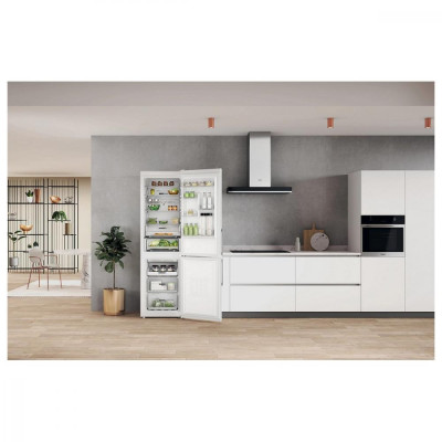 Холодильник із морозильною камерою Whirlpool W7X 92O WH