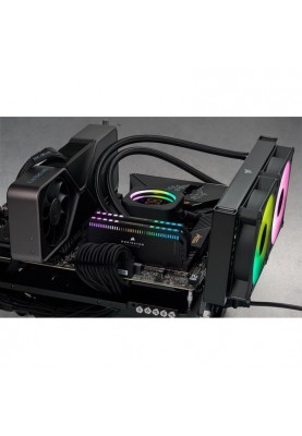 Пам'ять для настільних комп'ютерів Corsair 64 GB (2x32GB) DDR5 6000 MHz DOMINATOR PLATINUM RGB