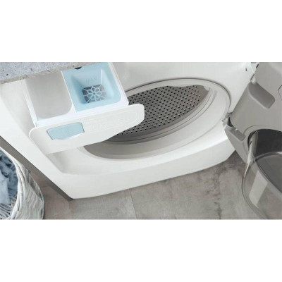 Пральна машина автоматична Hotpoint-Ariston AQD1072D 697 Пральна машина автоматична Hotpoint-Ariston AQD1072D 697