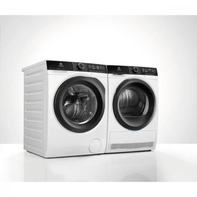Сушильна машина Electrolux EW9H188SCU