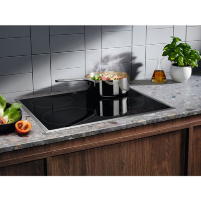 Варильна поверхня електрична Electrolux IPE6440KX Варильна поверхня електрична Electrolux IPE6440KX