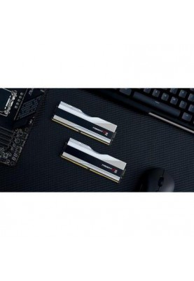 Пам'ять для настільних комп'ютерів G.Skill 64 GB (2x32GB) DDR5 6400 MHz Trident Z5 RGB (F5-6400J3239G32GX2-TZ5RS)