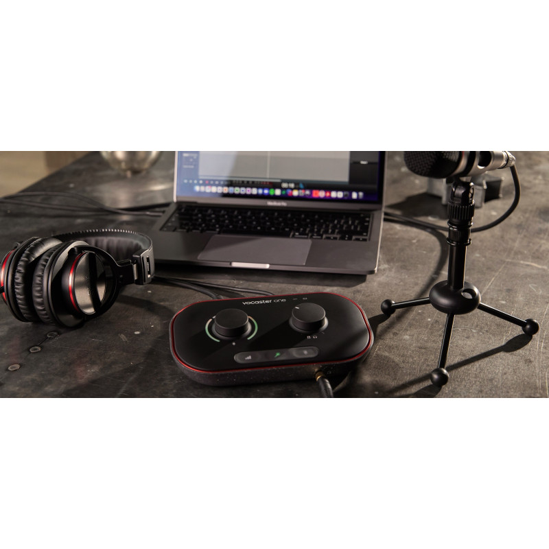 Аудіоінтерфейс, звукова карта Focusrite Vocaster One