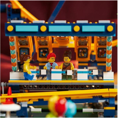 Блоковий конструктор LEGO Петля каботажне судно (10303)