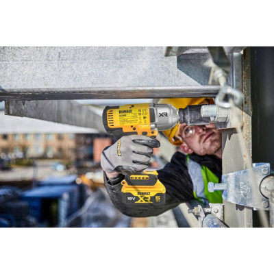 Гайковерт DeWALT DCF900P2T