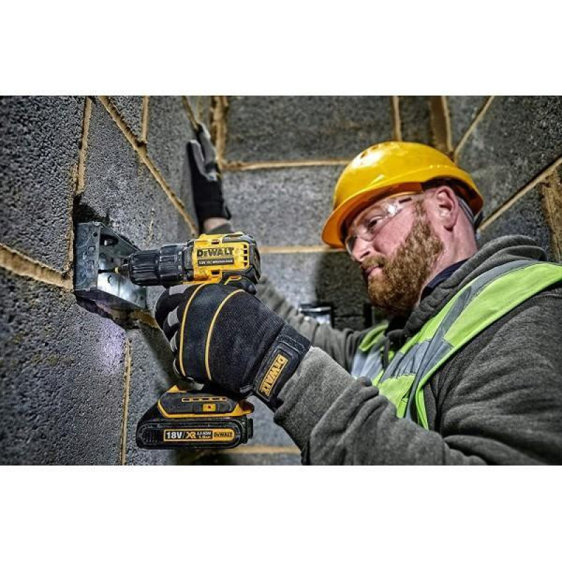 Шуруповерт DeWALT DCD708D2T