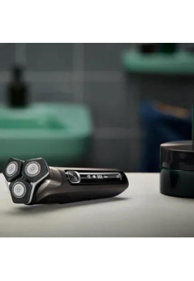 Електробритва чоловіча Philips Shaver series 5000 S5886/30